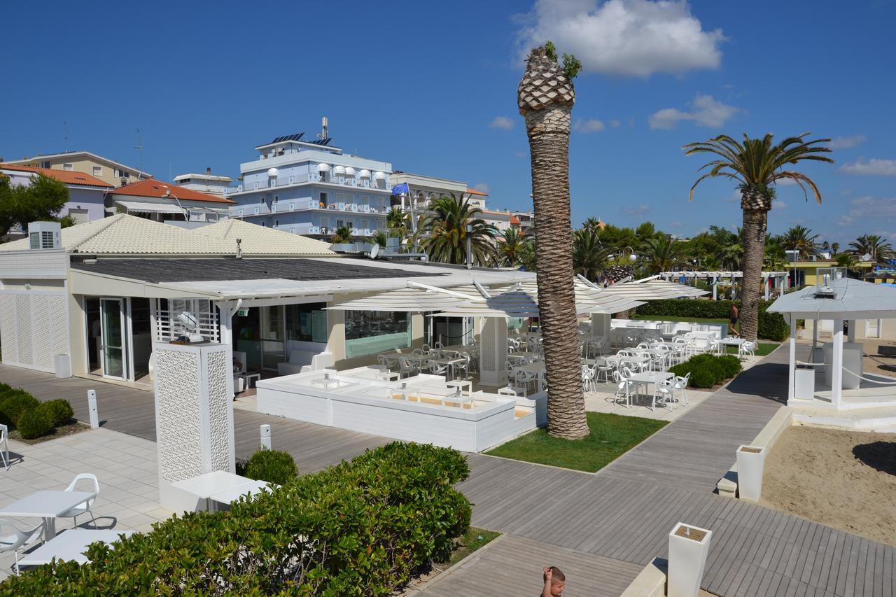 Incantea Resort Tortoreto Exterior foto