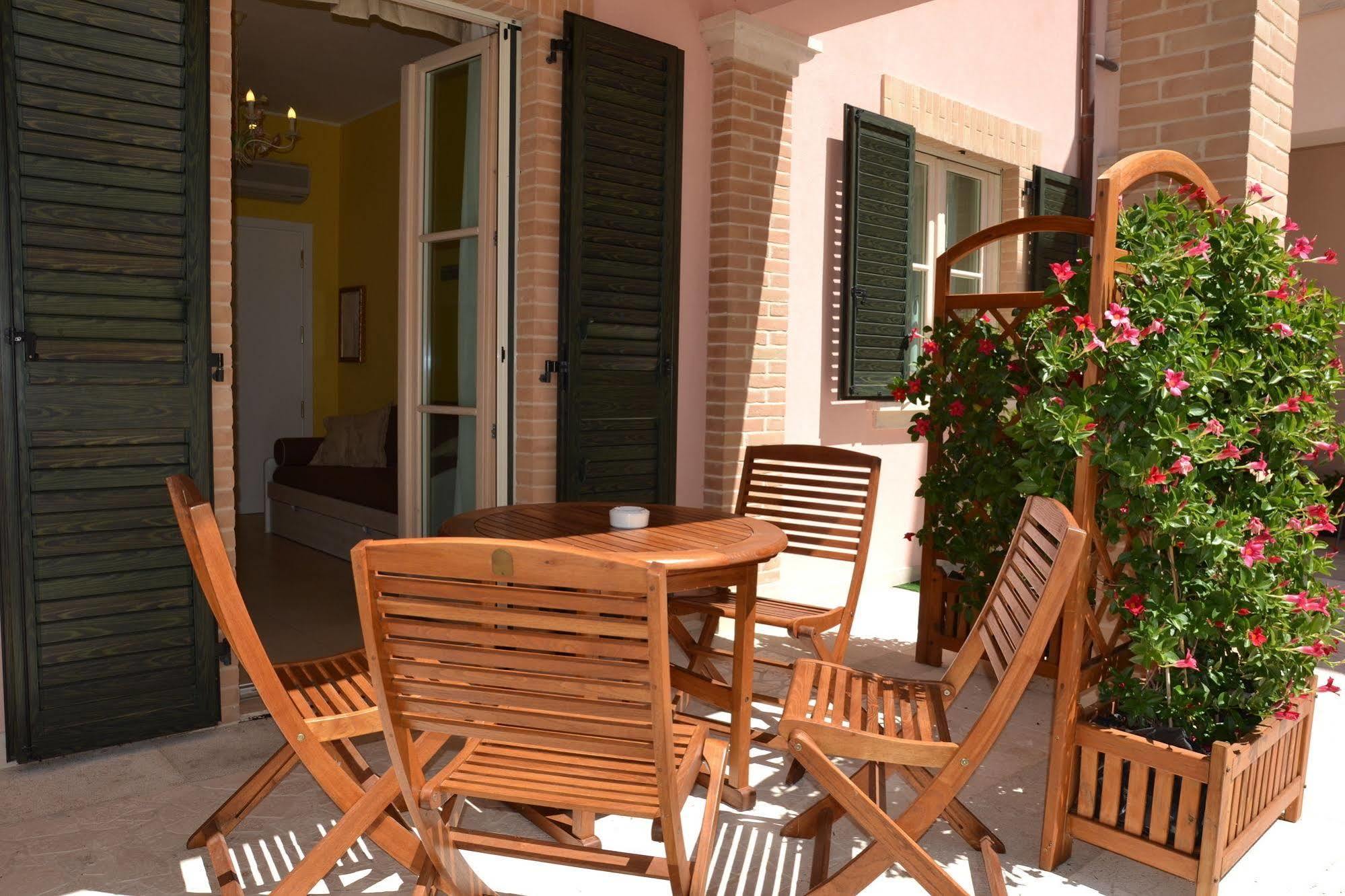 Incantea Resort Tortoreto Exterior foto
